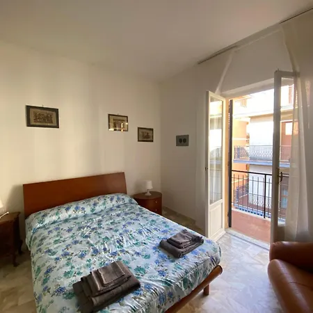 Casa 'a Due Passi Dal Mare' + Parking! Apartment *