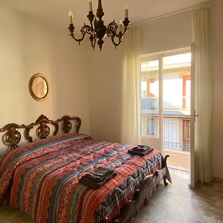 Casa 'a Due Passi Dal Mare' + Parking! Apartment