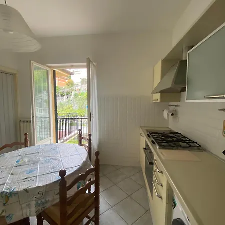 Casa 'a Due Passi Dal Mare' + Parking! Apartment